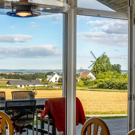 Pet Friendly In With Kitchen Vakantiehuis Knebel