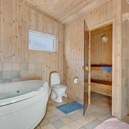 Vakantiehuis Pet Friendly In With Kitchen Knebel