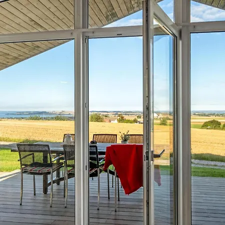 Pet Friendly In With Kitchen Vakantiehuis