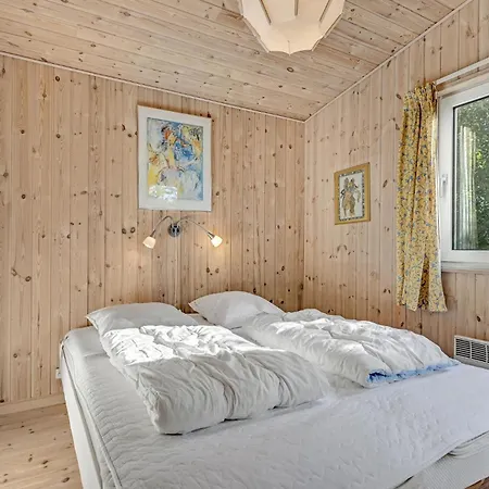 Vakantiehuis Pet Friendly In With Kitchen Knebel