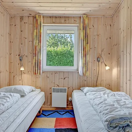 Pet Friendly In With Kitchen Vakantiehuis